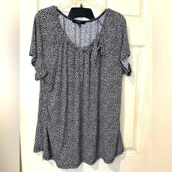 NWOT Liz McCoy Navy Blue with White Tiny Stars Throughout The Top - Picture 1 of 4